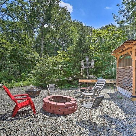 Henryville Home With Hot Tub About 5 Mi To Camelback! Екстер'єр фото