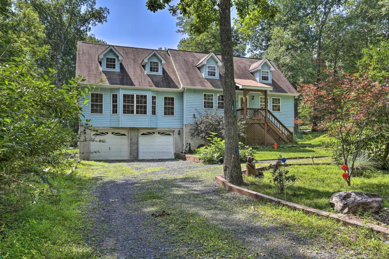Henryville Home With Hot Tub About 5 Mi To Camelback! Екстер'єр фото